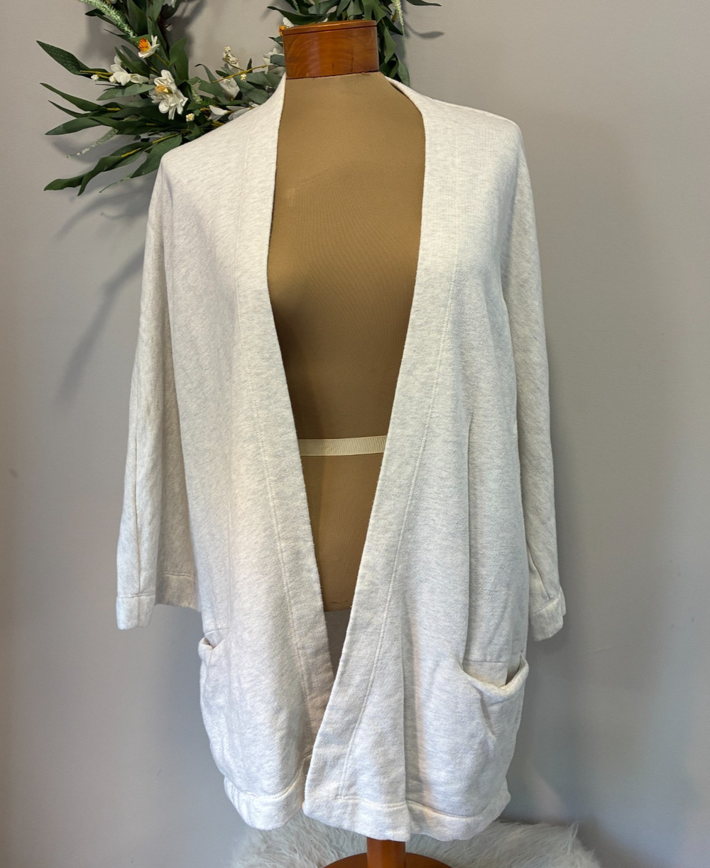 Aritzia Wilfred Free Zlata Cardigan Sweater Open Front Ivory Cream Pockets, L